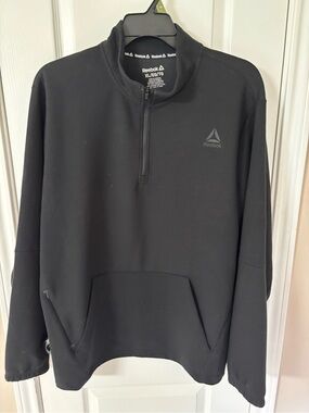 NWOT Reebok Men’s XL Black Quarter-Zip Pullover Cozy Sweater Sweatshirt